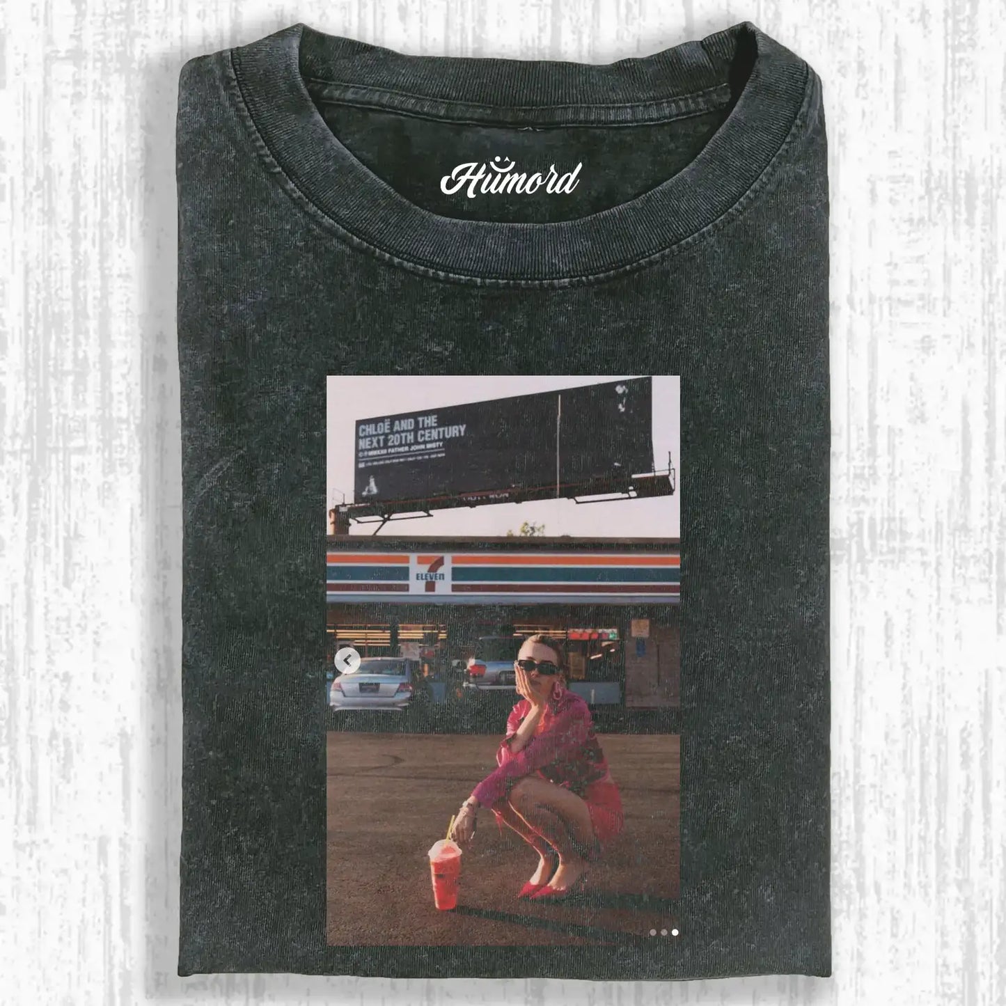 BEAUTY T-SHIRT